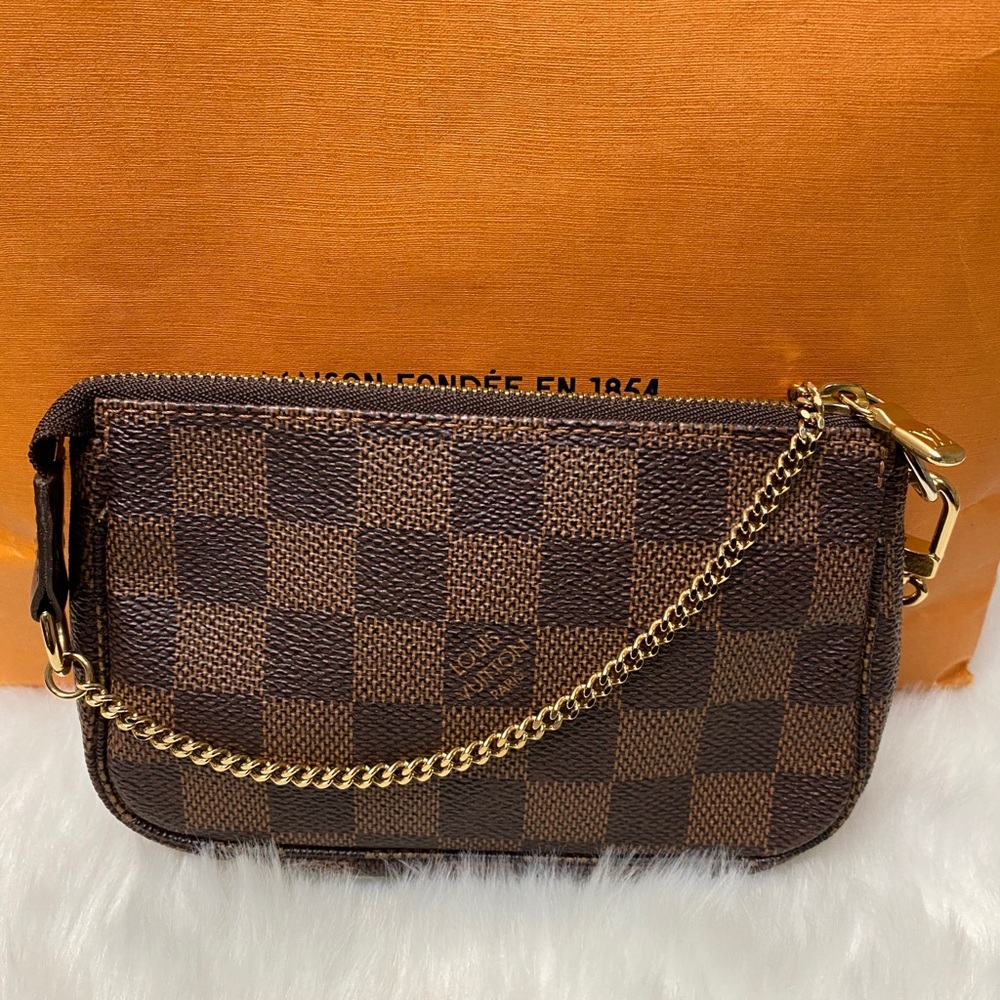 Authentic Louis Vuitton Mini Pochette Accessoires